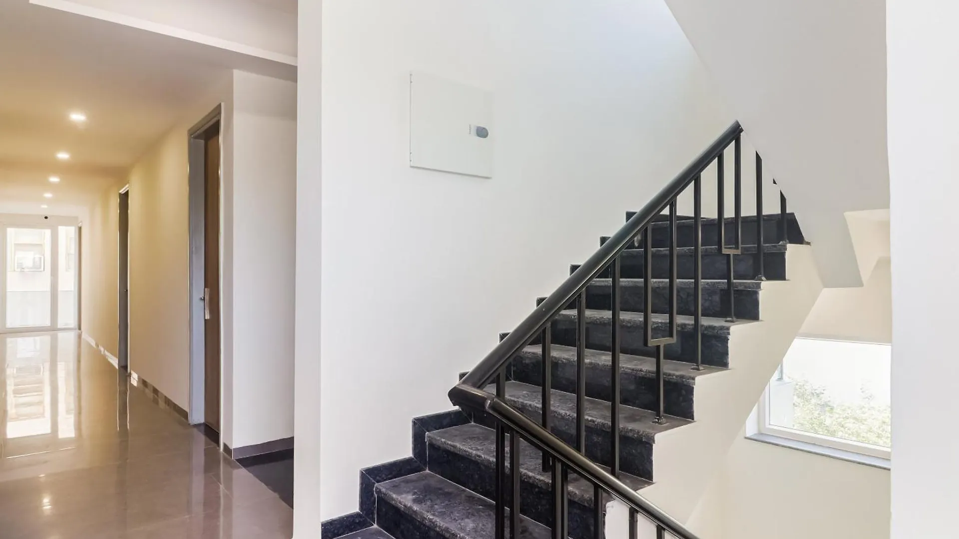 Townhouse Infinity Stays Near Appu Ghar Gurgaon India