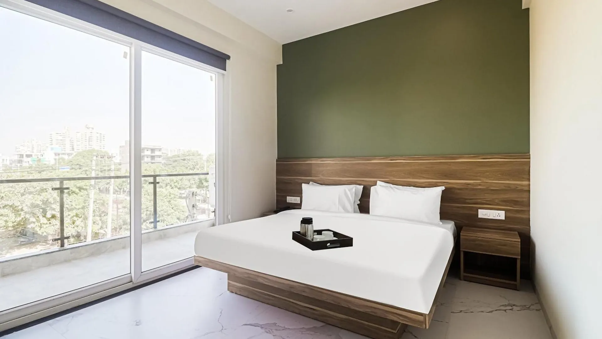 Townhouse Infinity Stays Near Appu Ghar Gurgaon India